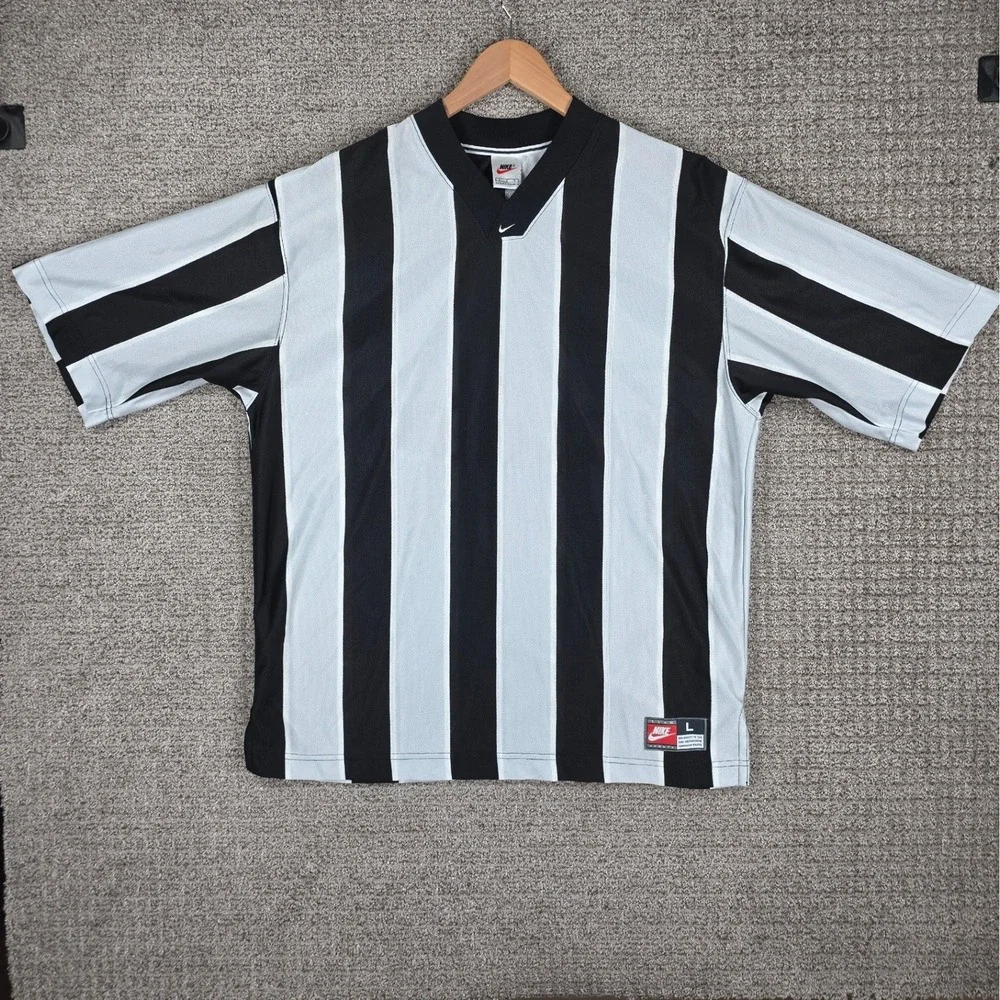Vintage Nike Center Swoosh Team Soccer‎ Large V Neck Striped Jersey Black White